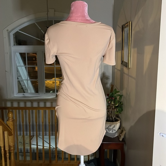 Forever 21 beige bodycon dress - Picture 3 of 3